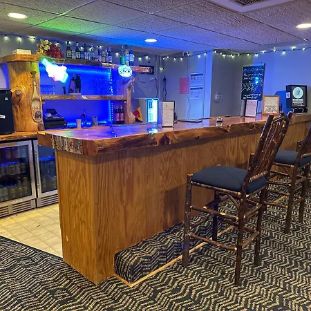 Americinn By Wyndham Wisconsin Dells-3