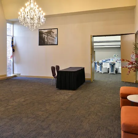 Hawthorne Inn & Conference Center-2