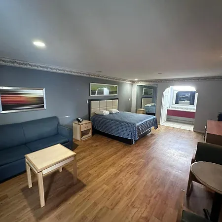 Mustang Inn And Suites-2