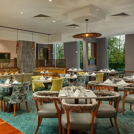 Crowne Plaza Dublin Blanchardstown By Ihg-2