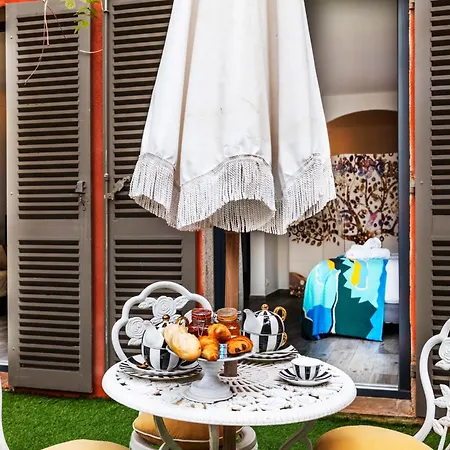 La Bravade Luxe Et Serenite Au Coeur De Saint-Tropez Suites Spacieuses Avec Jardin Enchanteur-2