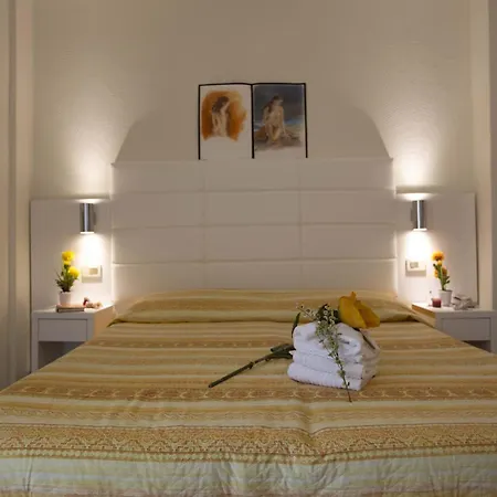 Hotel Gloria-3