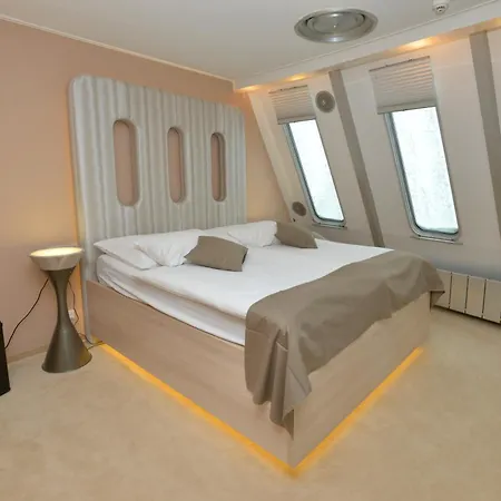 Hotel Jested-3