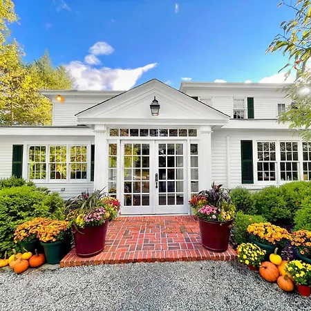 Stockbridge Country Inn (Adults Only)-3