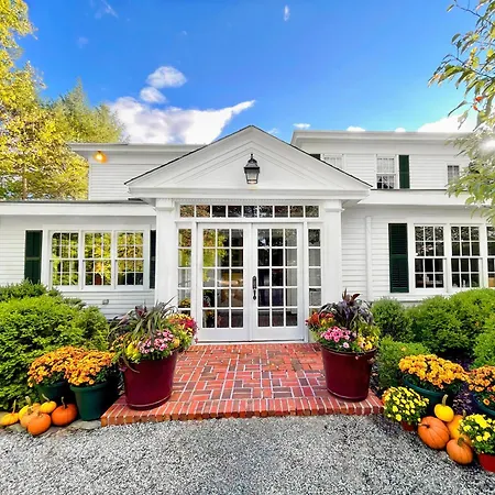 Stockbridge Country Inn (Adults Only)-2