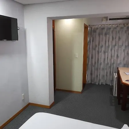 Hotel Riosulense-3