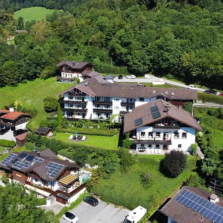 Hotel Restaurant Neu Meran-3