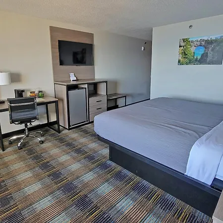 Americinn By Wyndham Saint Ignace Lakefront-2