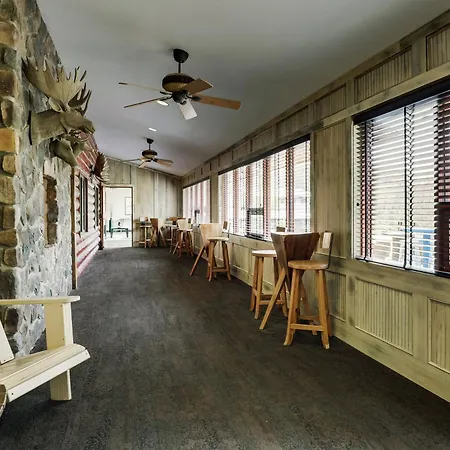 Stoney Creek Hotel Kansas City - Independence-3