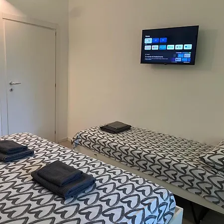 Bed&breakfast BBqueen Sandonato Policlinico-3
