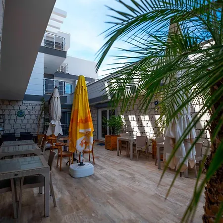Twins Hotel Cesme-2