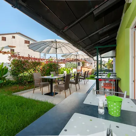 Apartments Erik B&B Adults Only-3