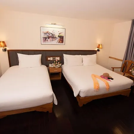 Romance Hotel-2