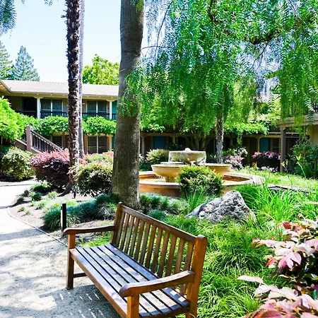 El Pueblo Inn-3