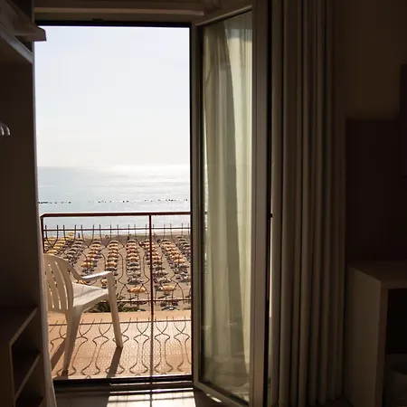 Hotel Eden-3