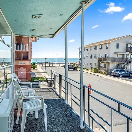 Eden Roc Motel-3