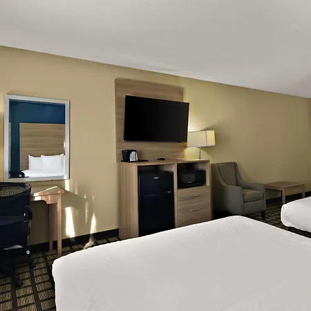 Clarion Pointe Bloomington-Normal Near I-55 And University-3