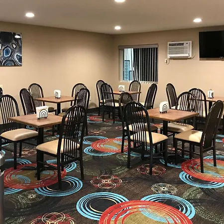 Econo Lodge La Crosse North-3