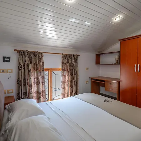 Hotel Castle-2