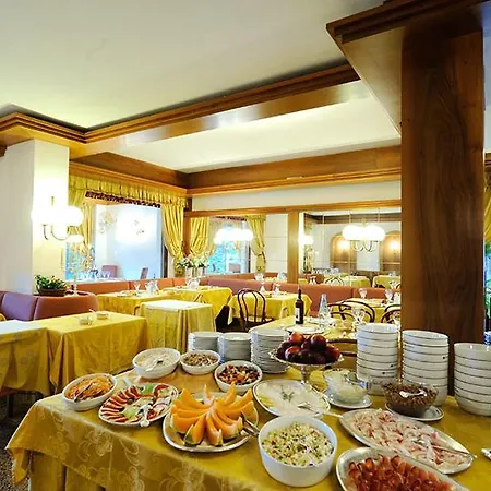 Hotel Touring-3