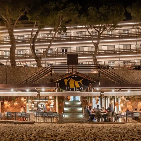 Canyelles Platja-3