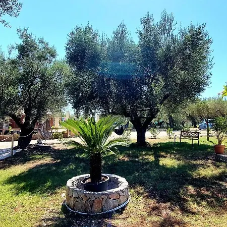 Parco Esmeralda - Family Residence E Breakfast-3