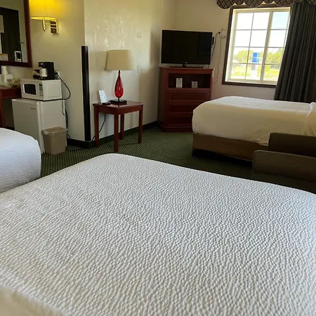 Days Inn By Wyndham Great Bend-2