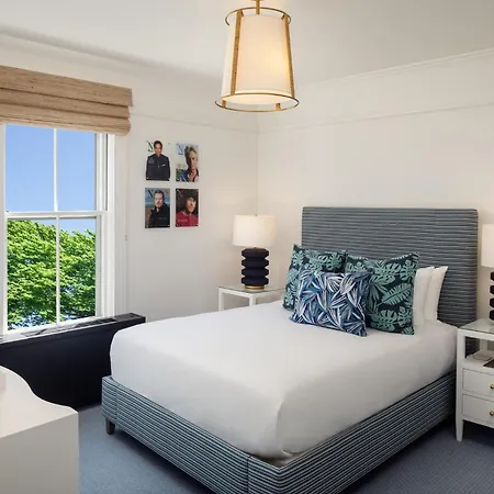 76 Main Ink Press Hotel-2