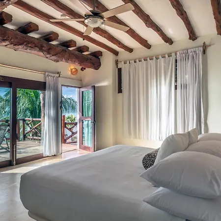 Hotel Villas Flamingos-2