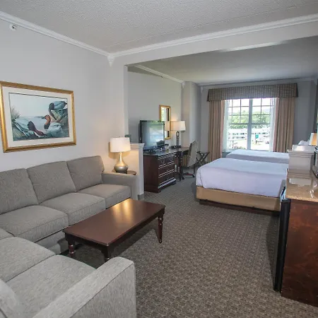 Fort William Henry Hotel-2