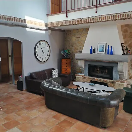VILLA ARTEMIA Maison vigneronne - chambre d hôtes-B&B-piscine-climatisation-3