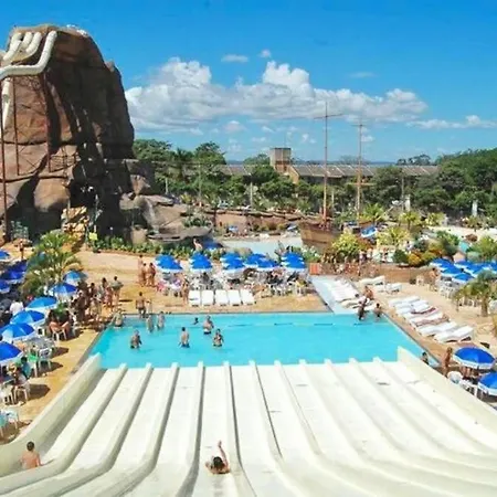 Spazzio diRoma Com Parque Acqua Park Diroma Incluso-3