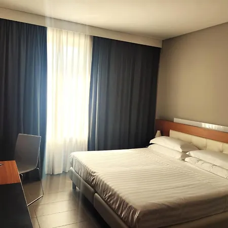 Cosmopolitan Hotel-2
