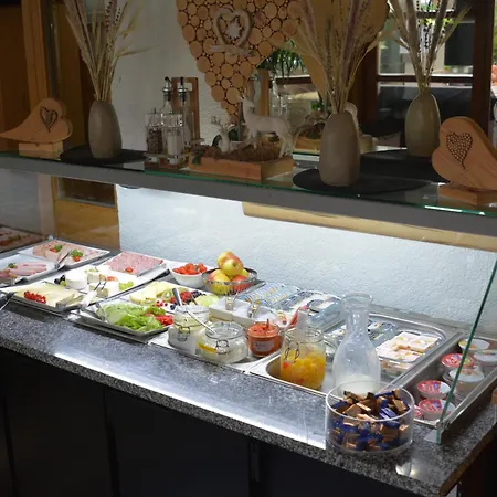 Hotel-Gasthof Zur Rose-3