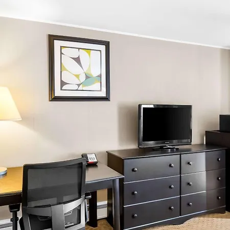 Rodeway Inn Gorham Riverside-2