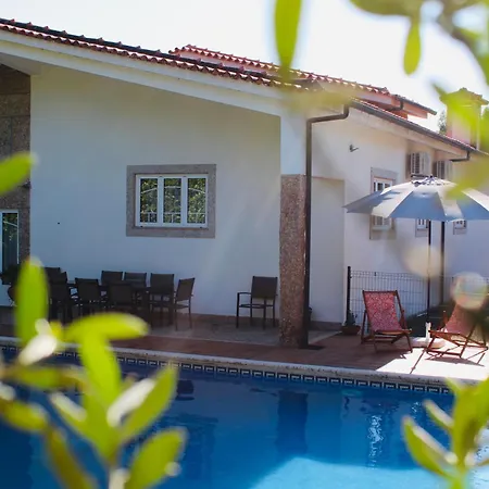 The Oak'S Wolf-Country House-3