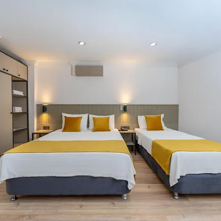 Lemon Hotel-2
