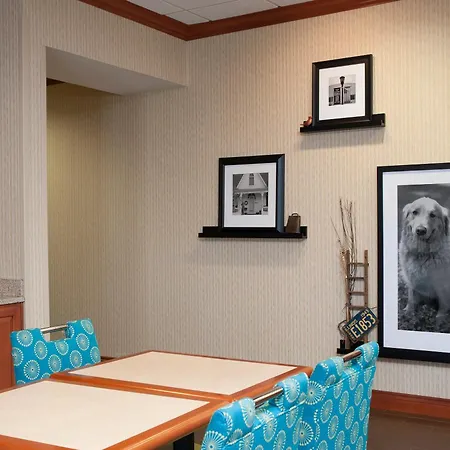 Hampton Inn Jacksonville-2