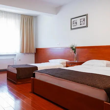 Hotel Saraj-3