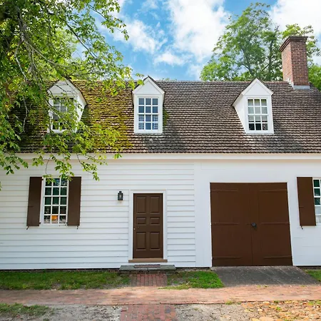 Colonial Houses, An Official Colonial Williamsburg Hotel-3