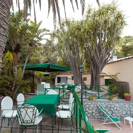 Hotel Villa Sarah-3