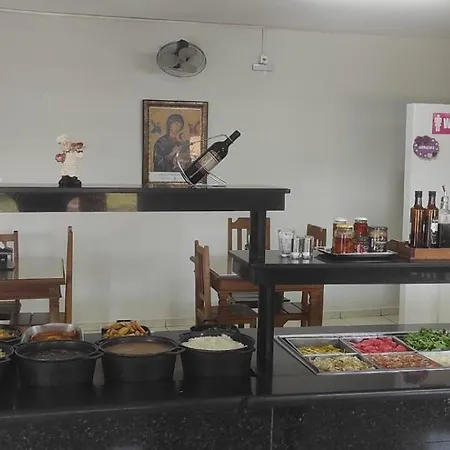 Hotel 2 Irmãos-3