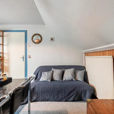 Cozy Room In Residential Alkmaar - Free Parking-3