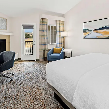 Hampton Inn Morgan Hill-2