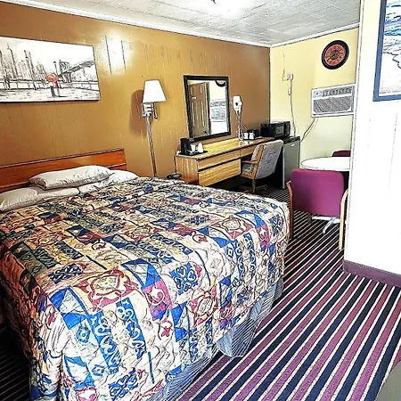 Relax Inn Vinita-3