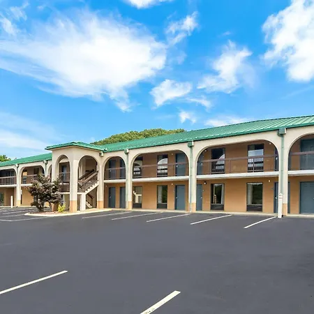 Quality Inn Russellville-2