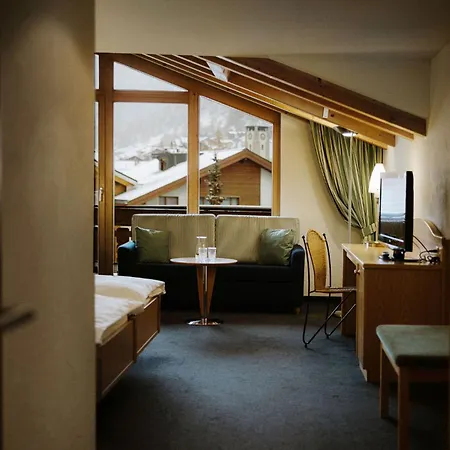 Alpine Hotel Perren-3