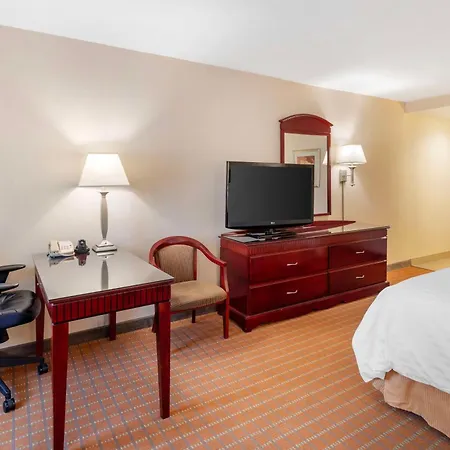 Best Western Plus West Covina Inn-2