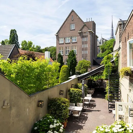 Uylenhof Hotel-2