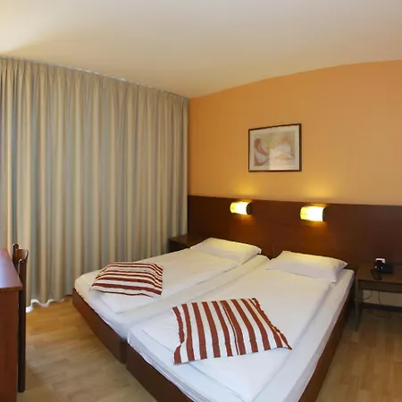 Hotel Donat-2